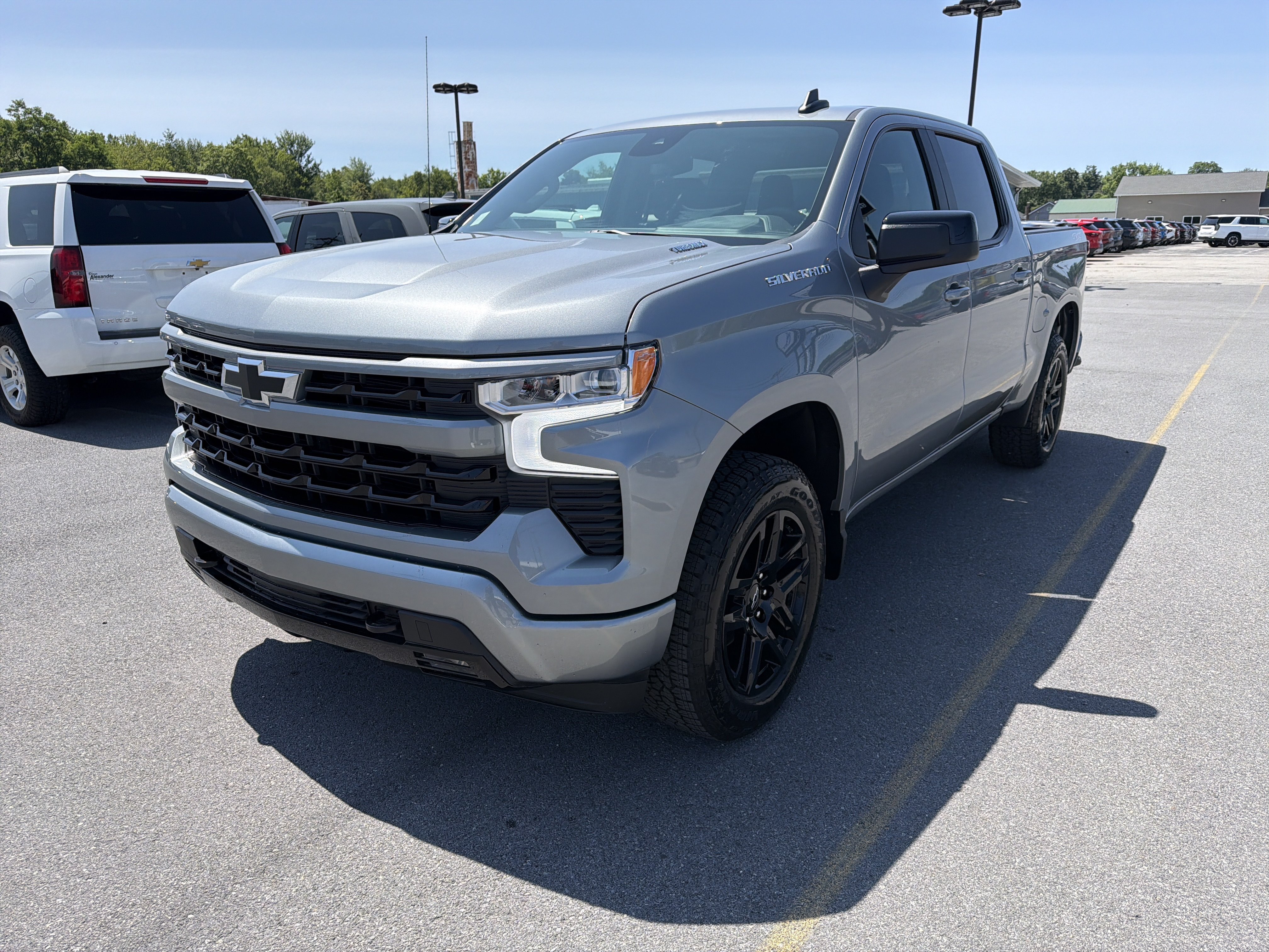 New 2026 Chevrolet Silverado 1500 RST w/ RST Select Package AWD/4WD image 2