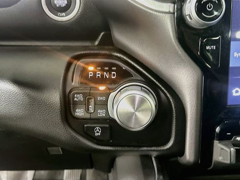 Used 2023 RAM 1500 Laramie AWD/4WD image 25