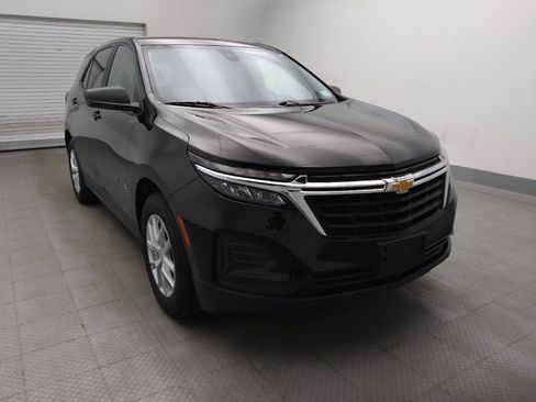Used 2022 Chevrolet Equinox LS FWD image 14