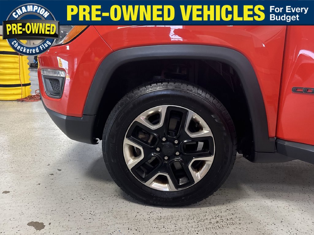 Used 2018 Jeep Compass Trailhawk w/ Navigation Group AWD/4WD image 41