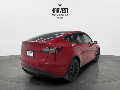 Used 2023 Tesla Model Y Long Range AWD/4WD image 6