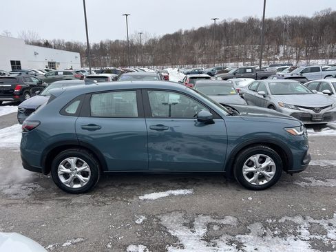 Used 2024 Honda HR-V LX image 6