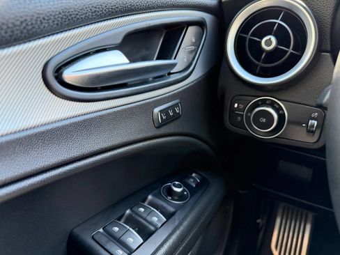 Used 2019 Alfa Romeo Stelvio Sport w/ Quick Order Package 22K Sport RWD image 26