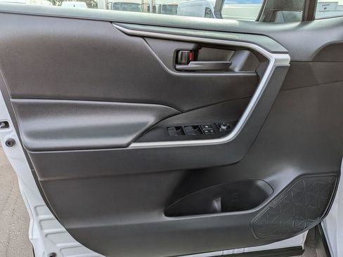 Used 2025 Toyota RAV4 LE image 11