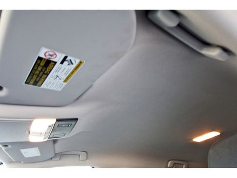 Certified 2025 Nissan Rogue SV image 29