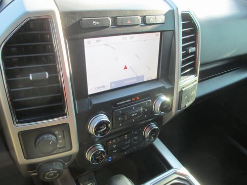 Used 2020 Ford F150 Lariat w/ Equipment Group 502A Luxury image 23