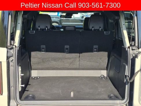 Used 2025 Ford Bronco Outer Banks AWD/4WD image 8