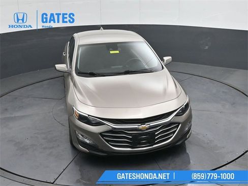Used 2023 Chevrolet Malibu LT image 42