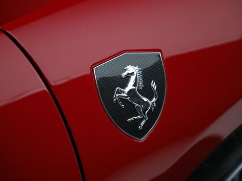 Certified 2021 Ferrari F8 Tributo image 36