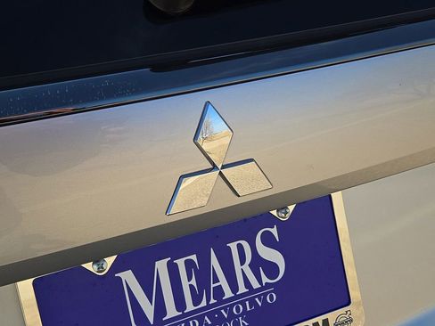 Used 2020 Mitsubishi Outlander LE image 11