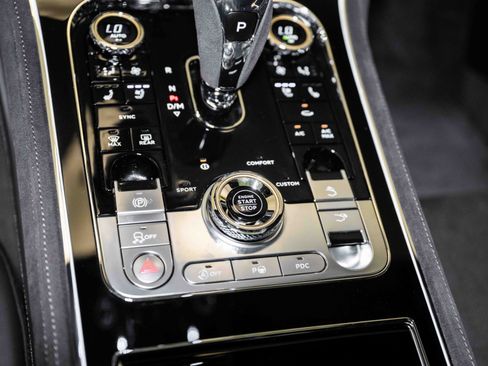 Used 2024 Bentley Continental GT Speed image 38