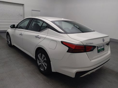 Used 2019 Nissan Altima 2.5 S FWD image 5