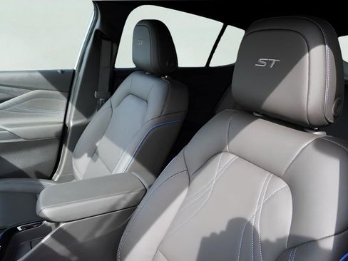 New 2026 Buick Envista Sport Touring w/ Convenience I Package image 10