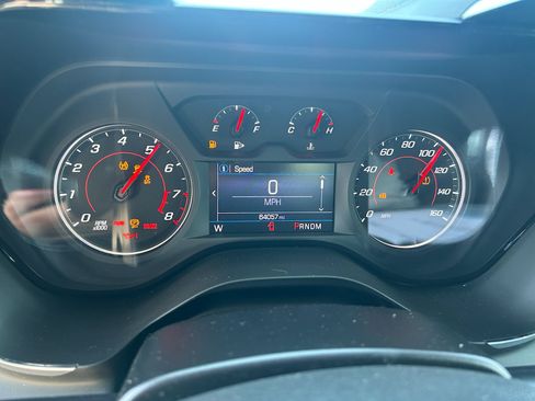 Used 2020 Chevrolet Camaro LT RWD image 10