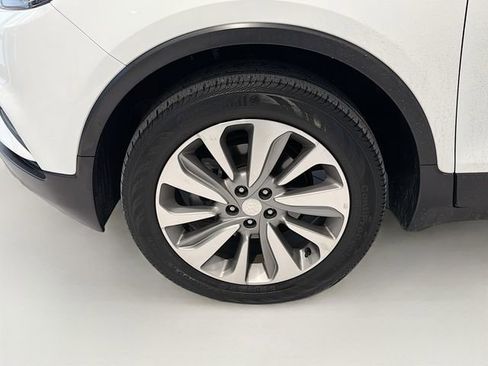 Certified 2019 Buick Encore Preferred image 27