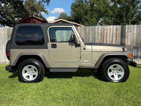 Used 2006 Jeep Wrangler Sport w/ 30" Tire & Wheel Group image 13