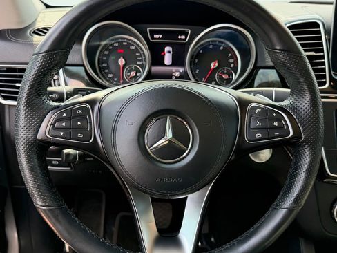 Used 2018 Mercedes-Benz GLS 450 4MATIC image 40