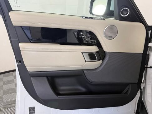 Used 2018 Land Rover Range Rover HSE AWD/4WD image 28
