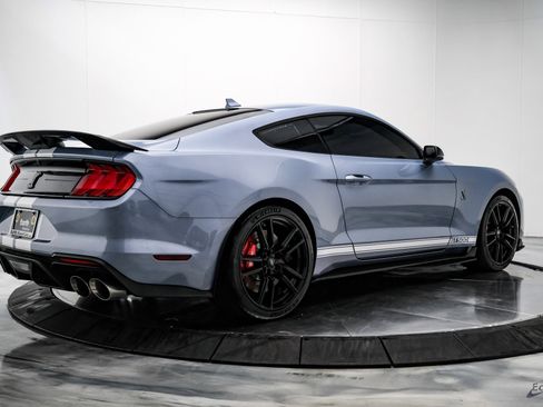 Used 2022 Ford Mustang Shelby GT500 w/ Technology Package image 11
