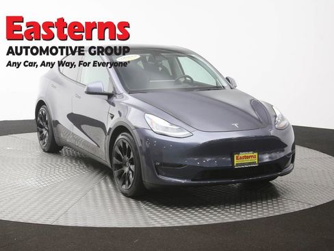 Used 2021 Tesla Model Y Long Range AWD/4WD image 3