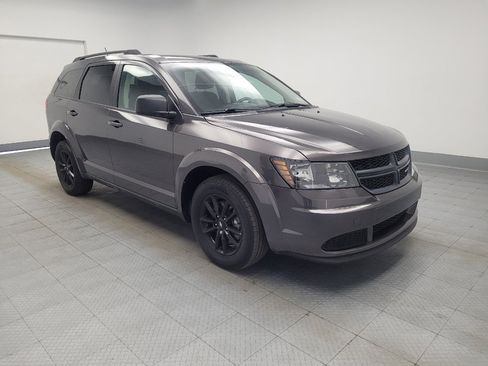 Used 2020 Dodge Journey SE w/ SE Popular Equipment Group FWD image 13