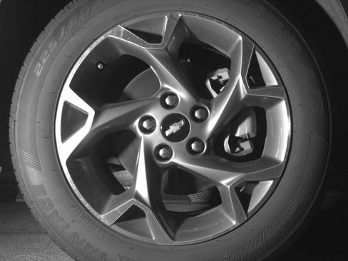 Used 2025 Chevrolet Trax LT w/ LT Convenience Package FWD image 13