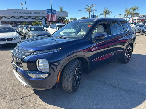 Used 2023 Mitsubishi Outlander SEL image 11
