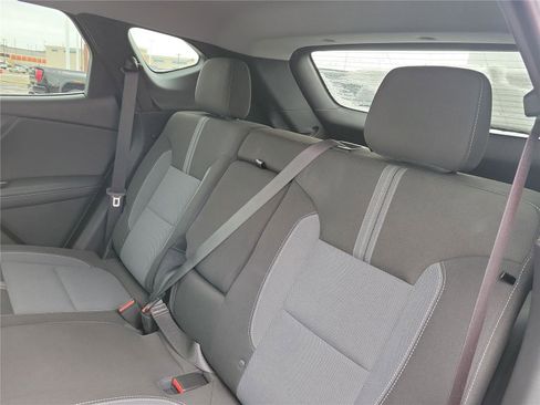 Used 2023 Chevrolet Blazer LT image 11