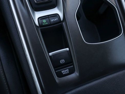 Used 2021 Honda Accord Sport image 32