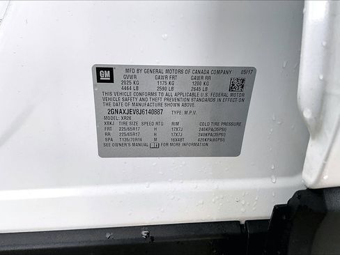 Used 2018 Chevrolet Equinox LT image 30