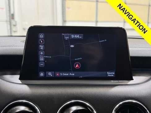 Used 2021 Kia Stinger GT2 AWD/4WD image 5