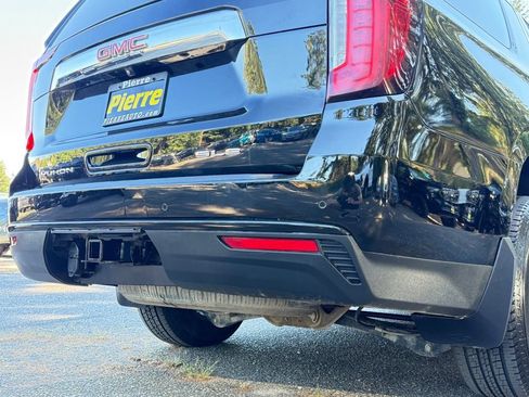 Used 2023 GMC Yukon XL SLE w/ Gmc Pro Safety Plus Package AWD/4WD image 29