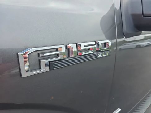 Used 2017 Ford F150 XLT w/ Equipment Group 302A Luxury RWD image 16