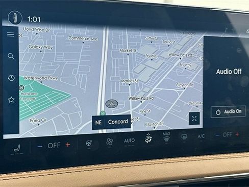 Used 2023 Lincoln Corsair Reserve w/ Equipment Group 201A image 19