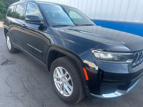 Used 2024 Jeep Grand Cherokee L Laredo w/ Luxury Tech Group I AWD/4WD image 3