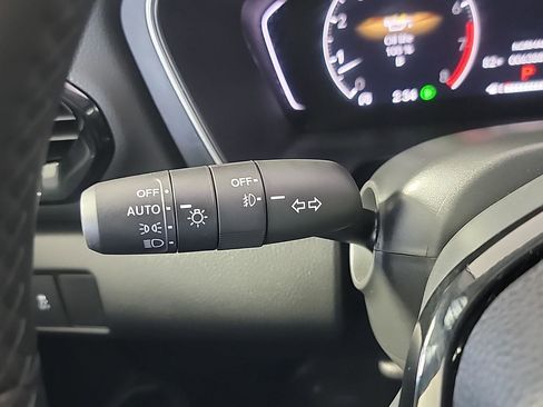 Certified 2025 Honda Pilot EX-L image 27