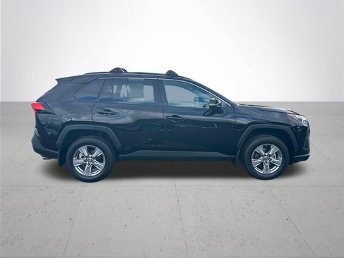 Used 2024 Toyota RAV4 LE AWD/4WD image 6