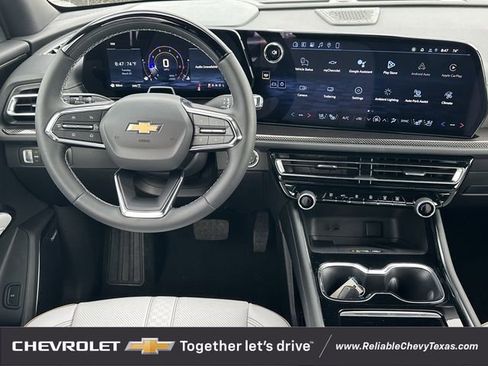 New 2026 Chevrolet Traverse High Country AWD/4WD image 14