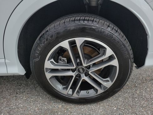 Used 2025 Audi Q5 Premium w/ 19" Wheel Package AWD/4WD image 34