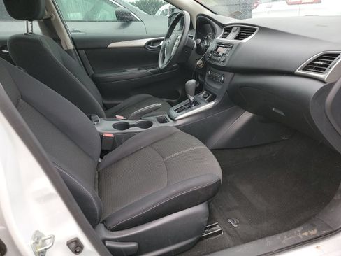 Used 2017 Nissan Sentra S FWD image 8