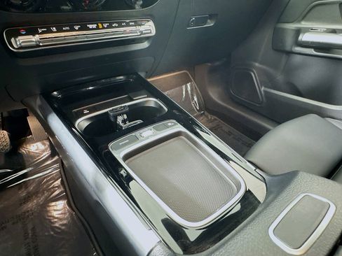 Certified 2026 Mercedes-Benz GLA 250 4MATIC image 6
