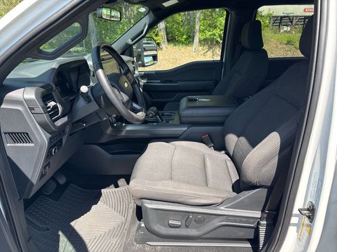 Used 2024 Ford F150 XLT w/ Equipment Group 302A MID AWD/4WD image 10