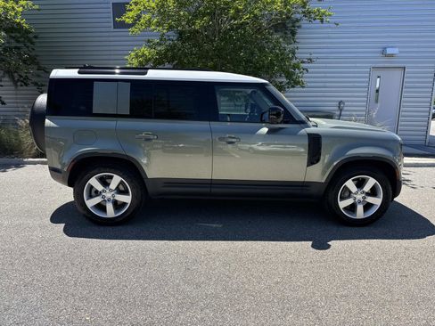 Certified 2025 Land Rover Defender 110 S image 5