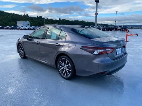 Certified 2024 Toyota Camry XLE w/ Navigation Package AWD/4WD image 10