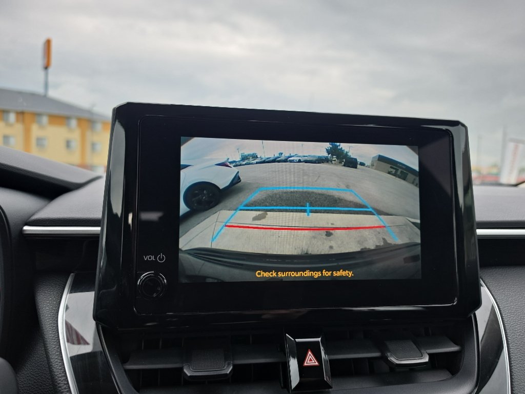 Used 2024 Toyota Corolla LE FWD image 25