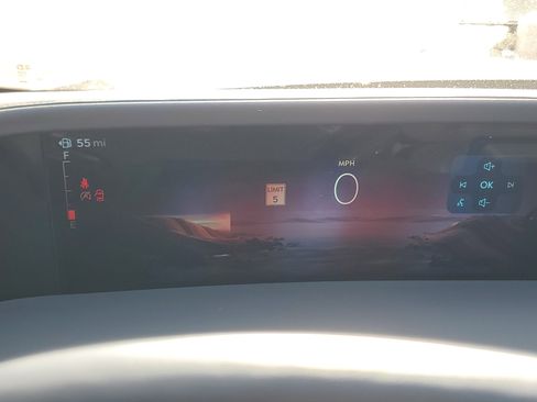 Certified 2024 Lincoln Nautilus Reserve w/ Equipment Group 203A image 15