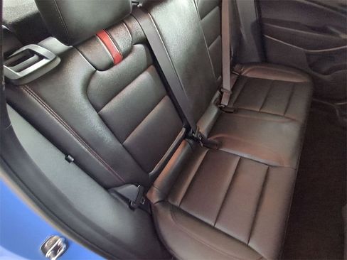 Certified 2024 Chevrolet Trax RS w/ Sunroof Package image 25