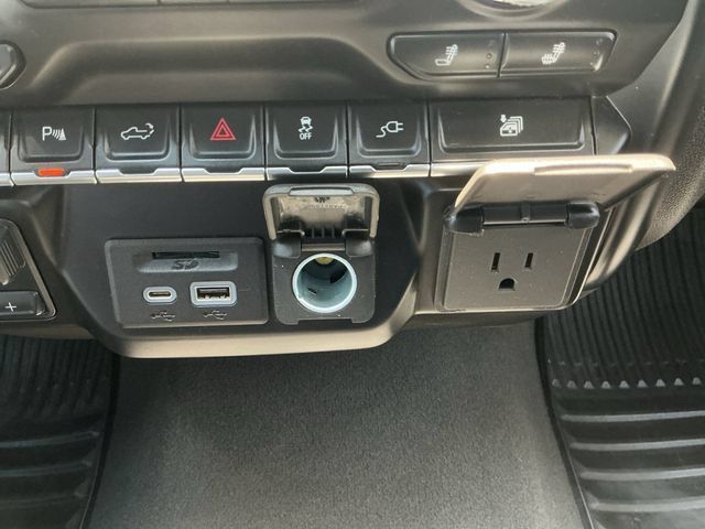 Used 2023 GMC Sierra 3500 SLE w/ SLE Convenience Package AWD/4WD image 20