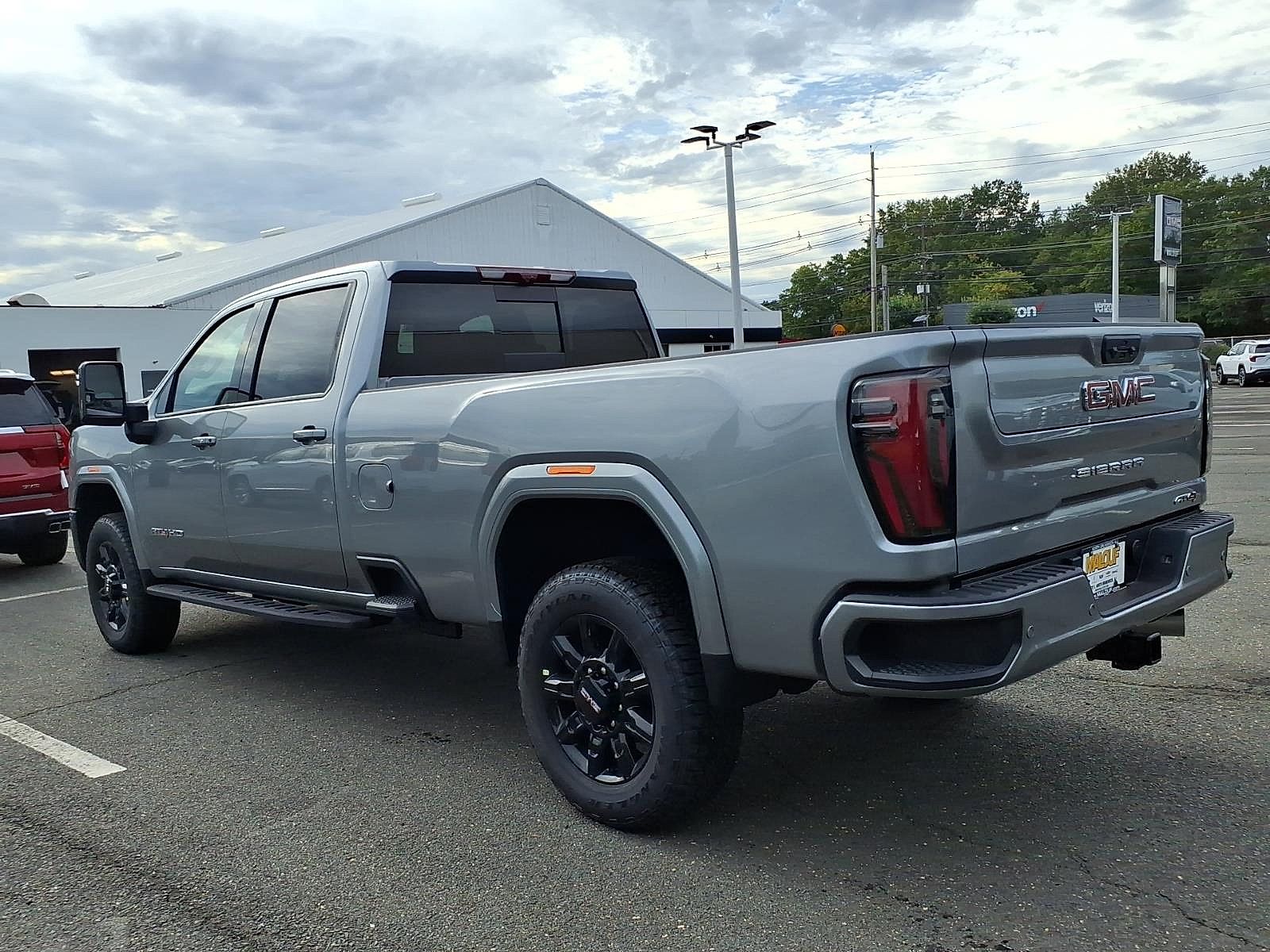 New 2026 GMC Sierra 3500 AT4 w/ AT4 Premium Plus Package AWD/4WD image 4