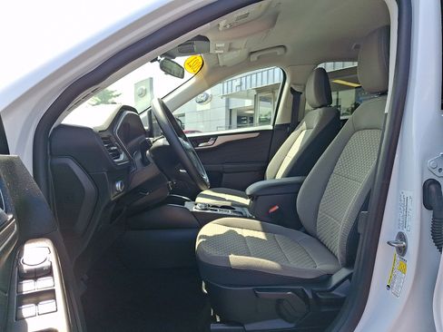 Certified 2021 Ford Escape SE FWD image 14